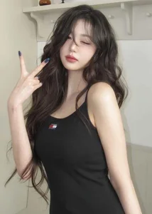 Why Jang Wonyoung is Dominating the Global Advertising and Beauty Industry - image 7