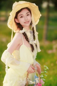 YiTuYu Art Language Vol.4975 Pei Tong Xue: A Masterclass in Visual Storytelling and Portraiture - image 1
