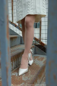 Captivating Visuals: SXJ No.1997 Featuring Model Tu Tu 89P Collection - image 39