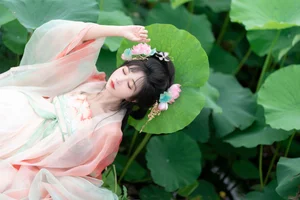 YiTuYu Art Language Vol.7685 Qi Luo Sheng De Xiao Su Su - image 24