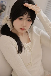 YiTuYu Art Language Vol.7118: Stunning Portraits of Xiao E Jiang Jiang Jiang - image 25