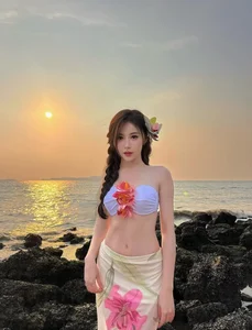 Stunning Thai Beauty Trends: Bold Bikini Fashion and Summer Style Inspiration - image 7