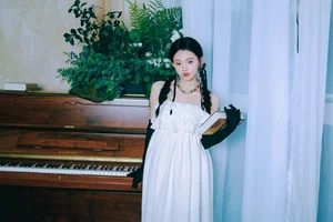 Lu Lu's Stunning Portrait Collection - YiTuYu Art Language Vol.7567 - image 2