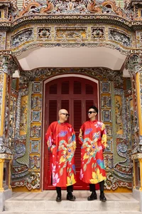Fashion and Heritage: Vu Ngoc and Son's Artistic Journey Through Hue - image 7