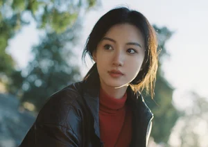 The New Xiao Long Nu: 24-Year-Old Actress Takes on the Iconic Martial Arts Role - image 4