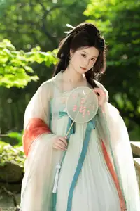 Xi Gua's Graceful Hanfu Elegance | YiTuYu Vol.8558 Collection - image 13