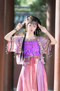 YiTuYu Art Language Vol.7901 Xia Yu Xiao Nian: Capturing Grace and Style - image 26
