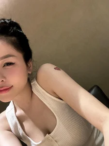 Vietnamese Influencer Tram Anh Makes a Stunning Social Media Comeback with Bold New Look - image 3
