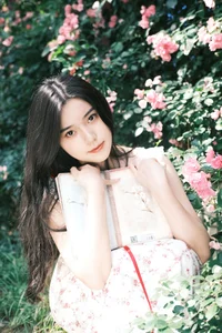 YiTuYu Art Language Vol.7101 Featuring the Elegant Jing Jing Jing - image 19