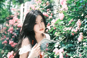 YiTuYu Art Language Vol.7101 Featuring the Elegant Jing Jing Jing - image 25