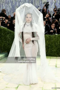 Lisa BLACKPINK Shares Essential Wellness Secrets Ahead of the Met Gala 2026 - image 3