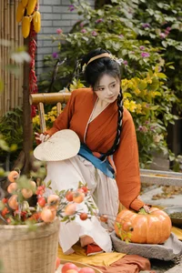 YiTuYu Art Language Vol.8054: A Captivating Visual Journey with Model Xian Lu - image 4