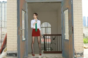 IESS Xiao Liu: Urban Style in the Wild Rooftop Gallery - image 70
