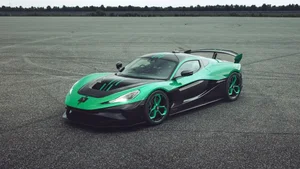 Rimac Nevera R: The Ultimate Electric Hypercar Breaking 24 World Speed Records with Unmatched Performance and Cutting-Edge Aerodynamic Design - image 4
