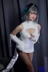 Coser Yamasaki Reina as Aknetz Holhaia Part01: Elegant Charm in a Unique Outfit - image 13
