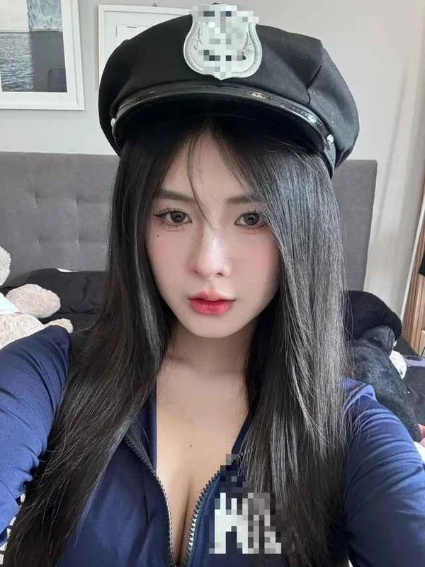 Quynh Alee Cosplay Photoshoot Sparks Controversy: Bold Artistic Expression or Too Much?