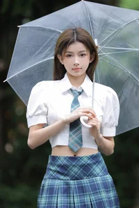 YiTuYu Art Language Vol. 5093: Capturing the Graceful Aesthetic of Model You You - image 4
