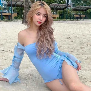 Rising Gen Z Vietnamese Fashion Icons Born in 2001 Redefining Modern Style and Confidence - image 4