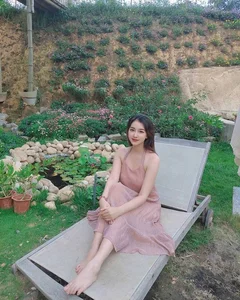 Vietnamese Beauty Icon: The Evolution of a Viral Social Media Sensation - image 6