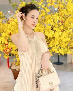Elegant Style of the 'Dragon' Beauties: Glamour and Sophistication of Celebrities Born in the Year of the Dragon - image 3