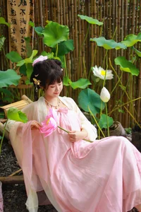 Modern Aesthetic Expressions in YiTuYu Art Language Vol.5156 Starring Bu Ke Ai De He He Miao - image 13