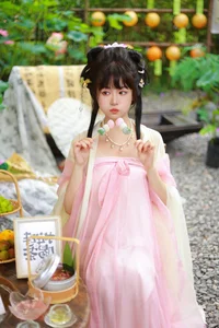 Modern Aesthetic Expressions in YiTuYu Art Language Vol.5156 Starring Bu Ke Ai De He He Miao - image 11