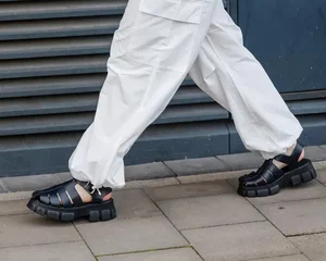 10 Essential Summer Shoe Styles for a Chic and Stylish Look - image 8