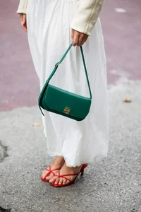 10 Essential Summer Shoe Styles for a Chic and Stylish Look - image 1