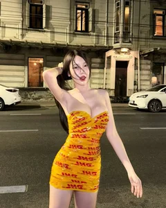 Viral Duct Tape Dress Trend: How This Million-Follower Influencer Redefined Creative Fashion - image 6