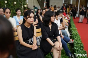 Cultural Heritage and Youth: The 'May Thom Ngang Doi' Event in HCMC - image 14