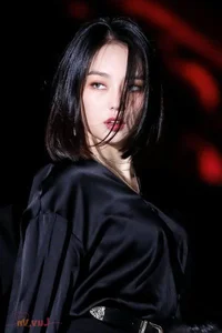 Radiant K-Beauty Inspiration: Sweet and Elegant Korean Girl Aesthetic - image 22