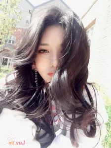 Radiant K-Beauty Inspiration: Sweet and Elegant Korean Girl Aesthetic - image 21