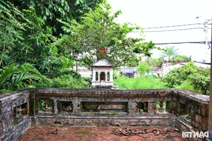 The Secrets of the Century-Old Ancient House Linked to the Real-Life Beauty of Tay Do - image 8