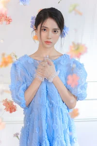 YiTuYu Art Language Vol.7414: Captivating Portraits of Pa Pa Xiao Gong Zhu - image 26
