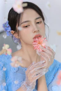 YiTuYu Art Language Vol.7414: Captivating Portraits of Pa Pa Xiao Gong Zhu - image 6