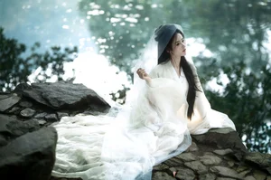 YiTuYu Art Language Vol.10082: Ren Jian Yue-Su Chen Artistic Photography Collection - image 10
