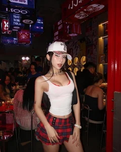 Stunning Tiktoker Quỳnh Như Channels Goddess Vibes in Latest Bikini Photoshoot - image 3