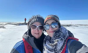 Luxury Arctic Travel: Polar Bears and Icebergs Expedition Experience - image 8