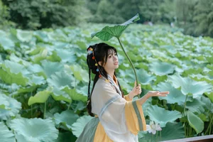 Elegant Portraiture: YiTuYu Art Language Vol.6438 Featuring Shi Yi - image 6
