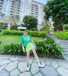Linh Barbie: The Rise of a TikTok Icon and Her Signature Glamorous Aesthetic - image 0