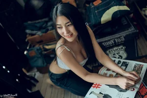 Stunning Gallery of Thai Beauty Namfar Wareekun: A Blend of Elegance and Youthful Charm - image 8