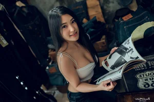 Stunning Gallery of Thai Beauty Namfar Wareekun: A Blend of Elegance and Youthful Charm - image 44