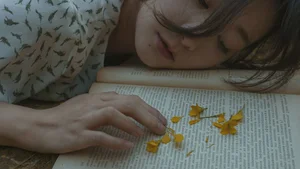YiTuYu Art Language Vol.6631 Featuring Mu Mu: Cinematic Portrait Collection - image 28