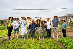 Tra Que Vegetable Village: Hoi An’s Sustainable Gem Named Best Tourism Village 2024 - image 5