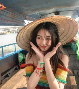 Vo Ngoc Tran’s Radiant Summer Glow: Exploring the Visual Aesthetic of Vietnam’s Top Influencer - image 25