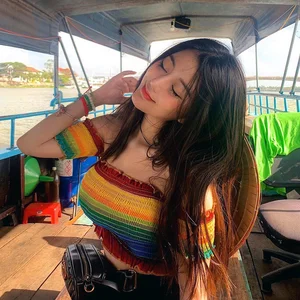 Vo Ngoc Tran’s Radiant Summer Glow: Exploring the Visual Aesthetic of Vietnam’s Top Influencer - image 42