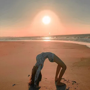 Vo Ngoc Tran’s Radiant Summer Glow: Exploring the Visual Aesthetic of Vietnam’s Top Influencer - image 95