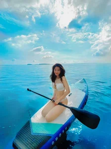 Vo Ngoc Tran’s Radiant Summer Glow: Exploring the Visual Aesthetic of Vietnam’s Top Influencer - image 93