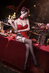 Coser Xiang Cao Miao Lu Lu's Alluring 2025 Spring Festival: Captivating Asian Beauty in Vibrant Red Attire - image 16