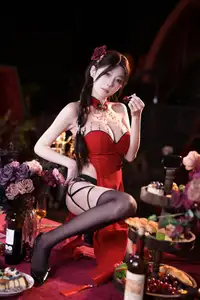 Coser Xiang Cao Miao Lu Lu's Alluring 2025 Spring Festival: Captivating Asian Beauty in Vibrant Red Attire - image 9